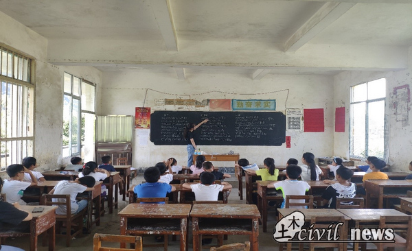 1566726226350071317.jpg 3.jpg